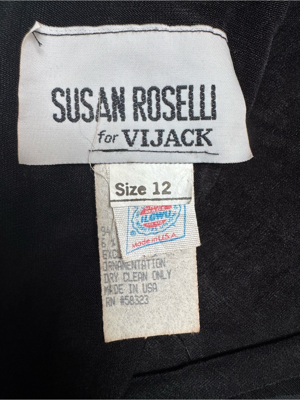 Black Velvet Accent Evening Gown - Women Dresses Size 12 - Picture 6 of 9